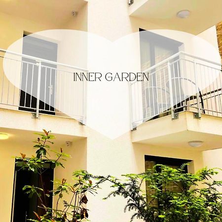 Matyas Corner Apartments Family Comfort Apartment I ブダペスト エクステリア 写真